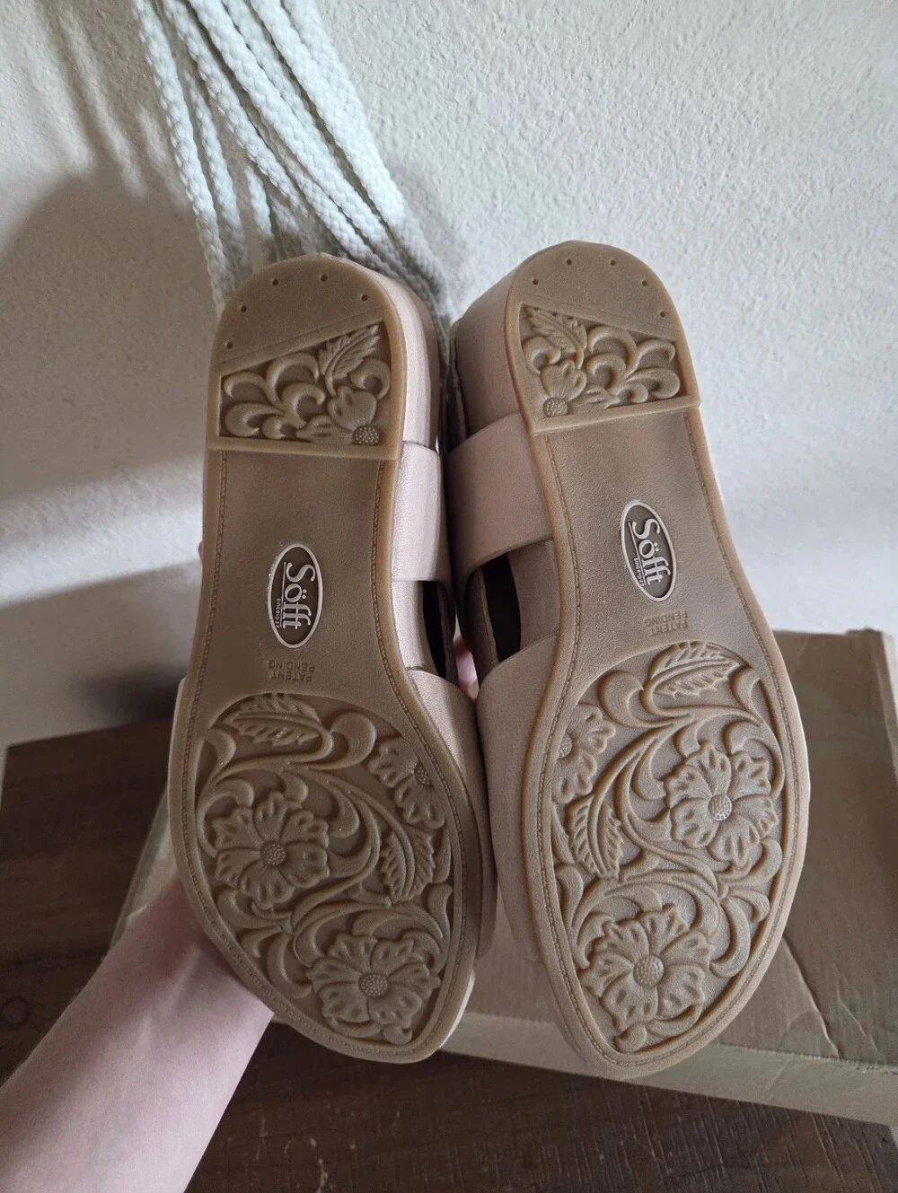 Sofft Leather Valeri Wedge Sandal Size 8.5 NWT